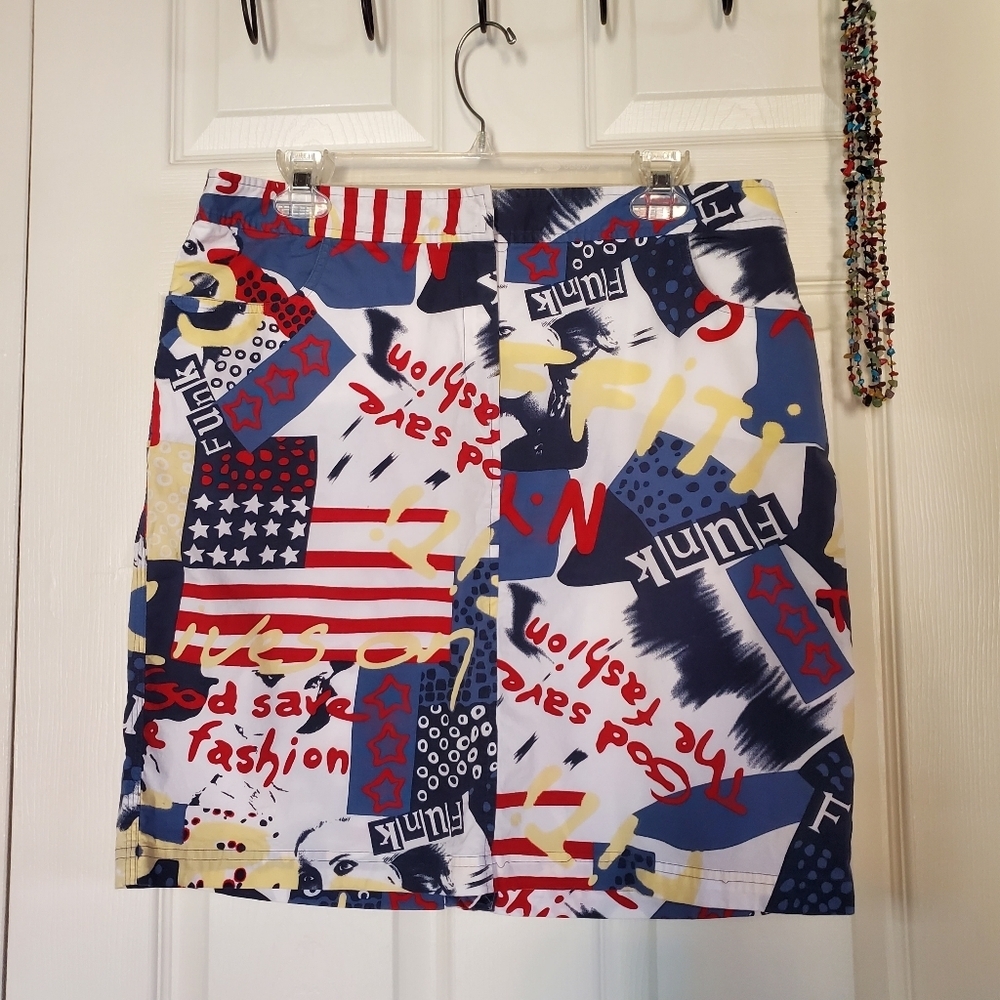 August Silk Kitsch "God Save the Fashion"" Funk" Americana Print Mini Skirt 14